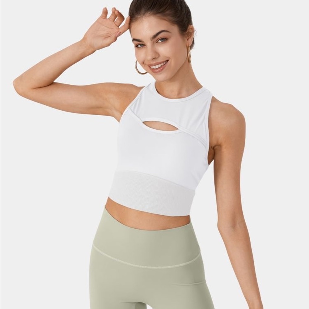 NWT Halara Racerback Cut Out Crop Top